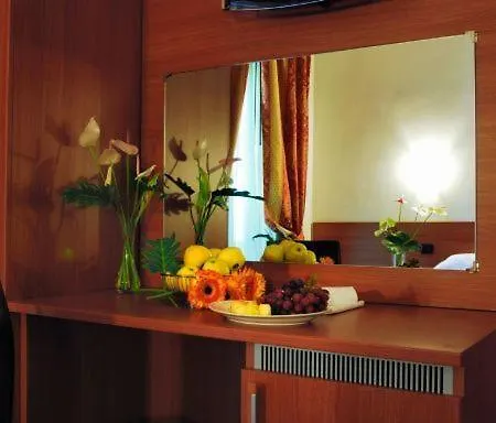 Giusy 4* Castellaneta Marina