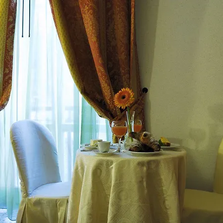 Hotel Giusy 4*