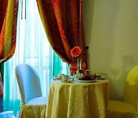 Giusy Castellaneta Marina